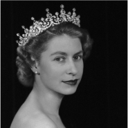필립공 없는 생일을 맞은 영국여왕 엘리자베스 2세 인생스토리