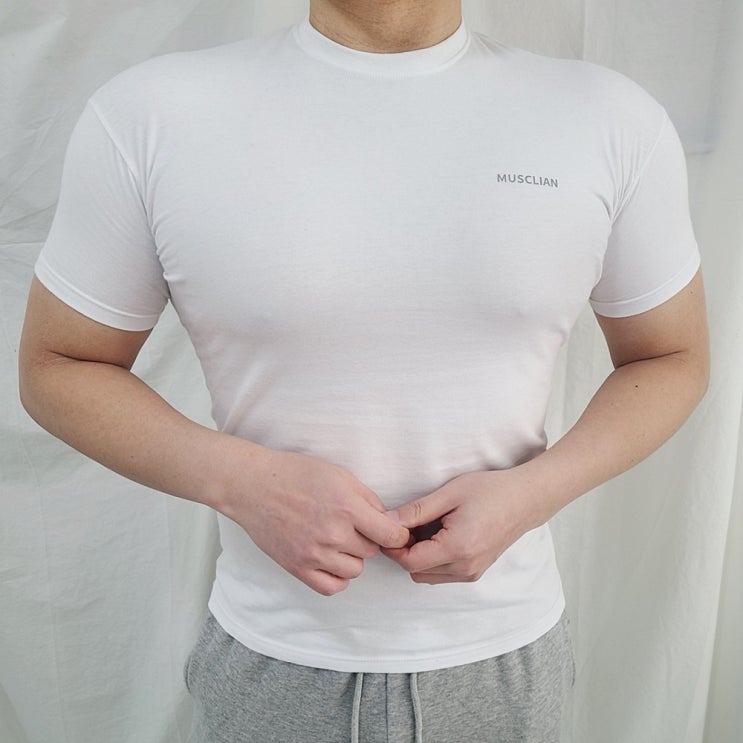 남자 머슬핏 티셔츠! 나는 과연 머슬핏이 잘 어울리는 체형일까? : 네이버 블로그