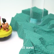 Relaxing ASMR #025 Very Satisfying Kinetic Sand / Magnetic levitation and Castle