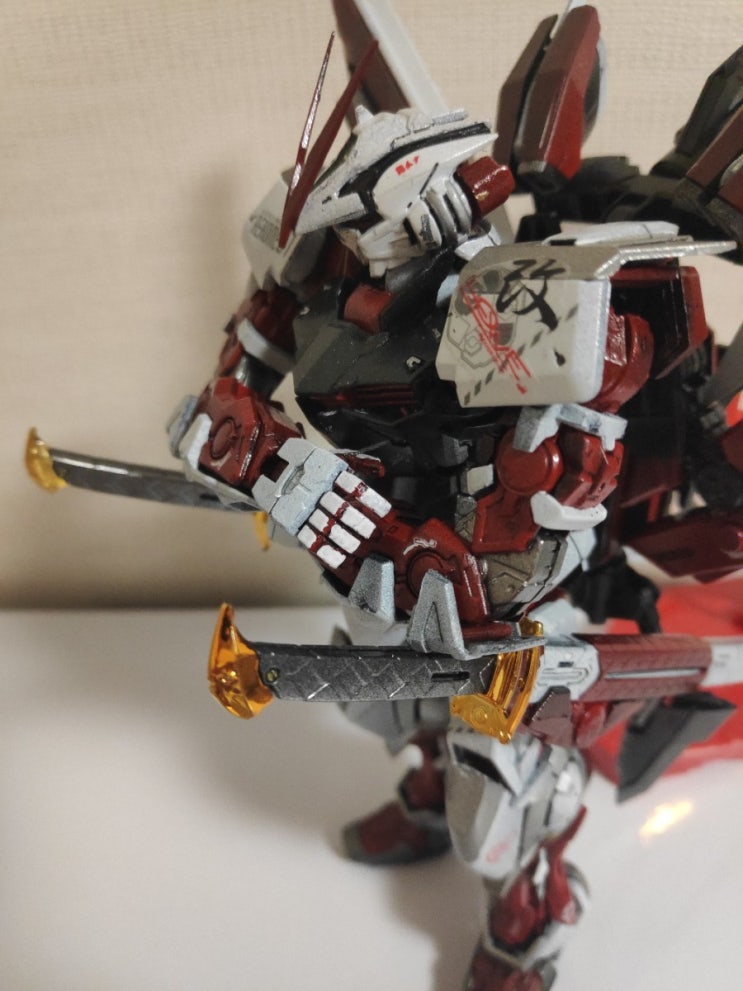 다반 MG 6601 아스트레이 레드프레임 카이 ☆☆ DABAN MG MBF-P02KAI Gundam Astray Red ...