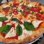 지노스 뉴욕 미국 피자 압구정점