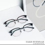 클래식을 현대적 감각으로 재해석한 DAKS EYEWEAR - 수원 영통 안경가