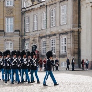 덴마크 코펜하겐 여행, 아말리엔보르 궁전 근위병교대식