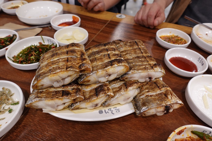 [은해 銀海/은해갈치] 부산 광안리 - 갈치하면 무조건 여기! : 네이버 블로그