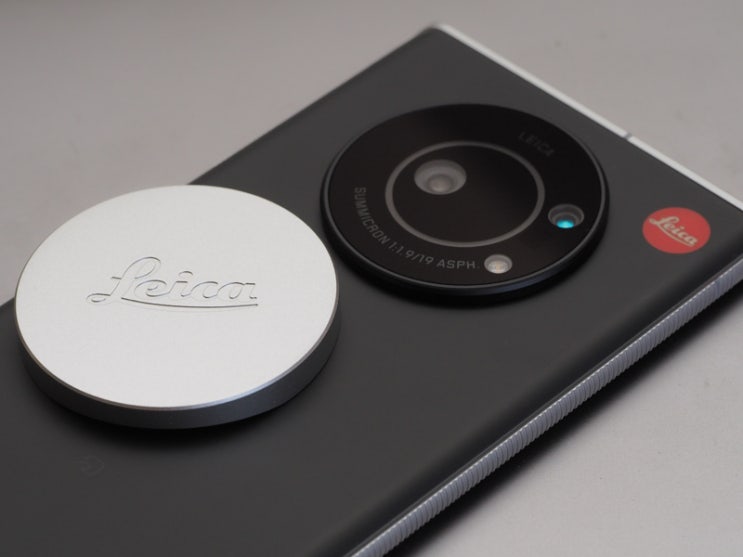 Leitz Phone 1이 있으면 사람이 행복해질 수 있을까?(번역) : 네이버 블로그