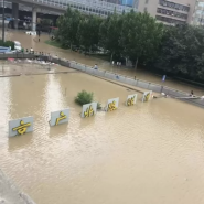 [남의 나라 이야기] 중국 장저우 홍수로 징광 터널이 침수되었는데 4명 사망? 지나가던 개가 웃겠네....