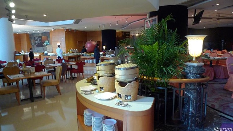 홍콩 신계지, Harbour Plaza Resort City 호텔, 칭마대교
