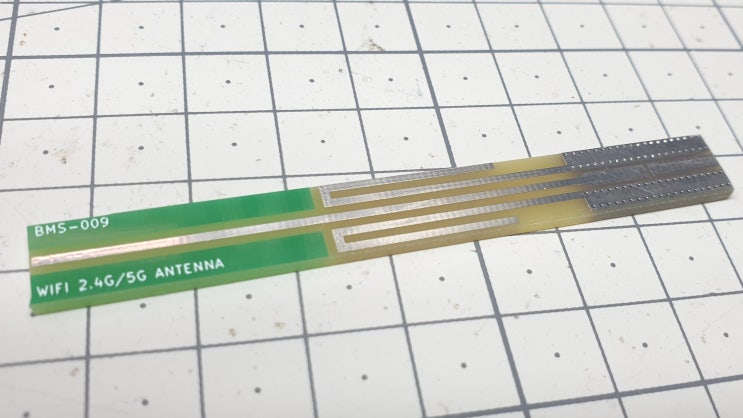 2.4G/5GHz PCB 안테나 자작/튜닝 : 네이버 블로그