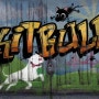 픽사 단편 애니메이션 킷불(Kitbull), 검은 고양이와 투견과의 우정