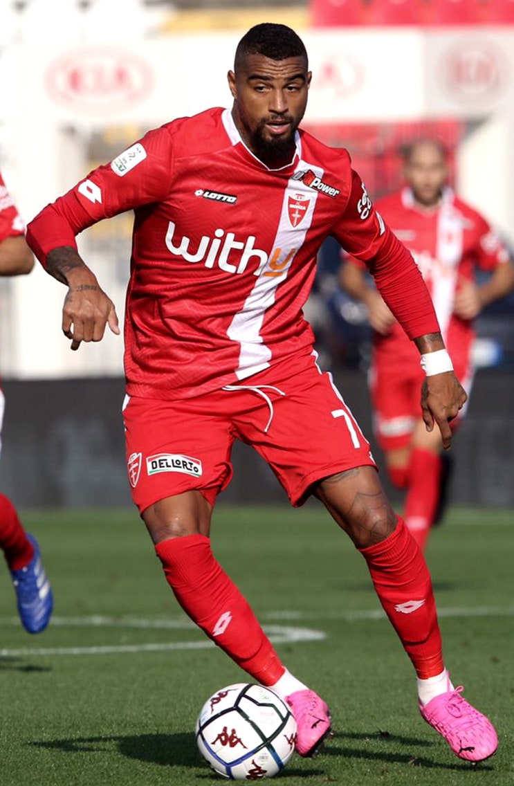 History]케빈 프린스 보아텡(Kevin-Prince Boateng) : 네이버 블로그, image size:743x1136