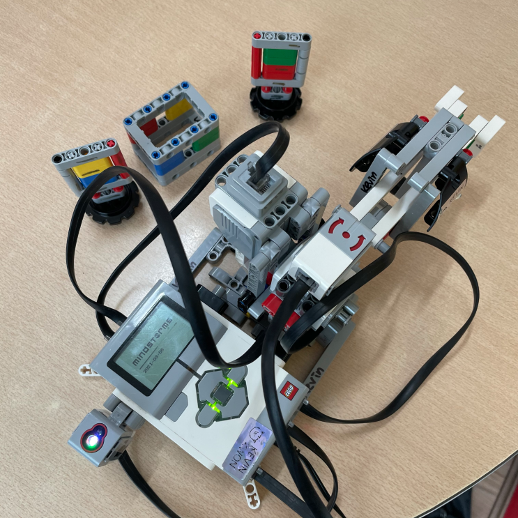 RobotC언어 EV3)Pick and Place 수업모습 : 네이버 블로그