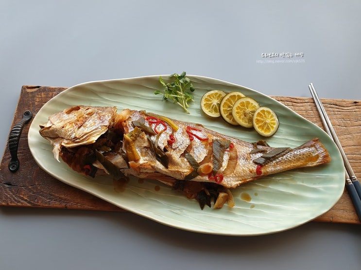 민어조림 만들기 말린 생선 반건조 민어 비린내 없이 부드럽게 만드는 법 생선 요리 : 네이버 블로그