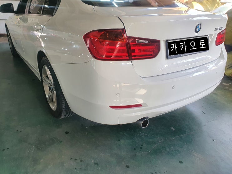 금천구 시흥동 1급공업사 bmw f30 모델 뒤범퍼 사고차량 수리 4중 추돌 사고 범퍼 교환 ,데루 교환 : 네이버 블로그