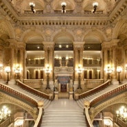 파리 오페라 가르니에 Le Palais Garnier, 오페라의 유령의 배경.