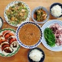 3월 24일 집밥메뉴 - 청국장찌개, 문어미나리숙회, 미나리새우전, 토마토카프레제