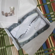 [NIKE] - AIR VAPORMAX FLYKINT 2 WHITE