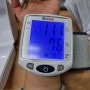 혈압측정기 휴대용 가정용 너무 간단하고 편리