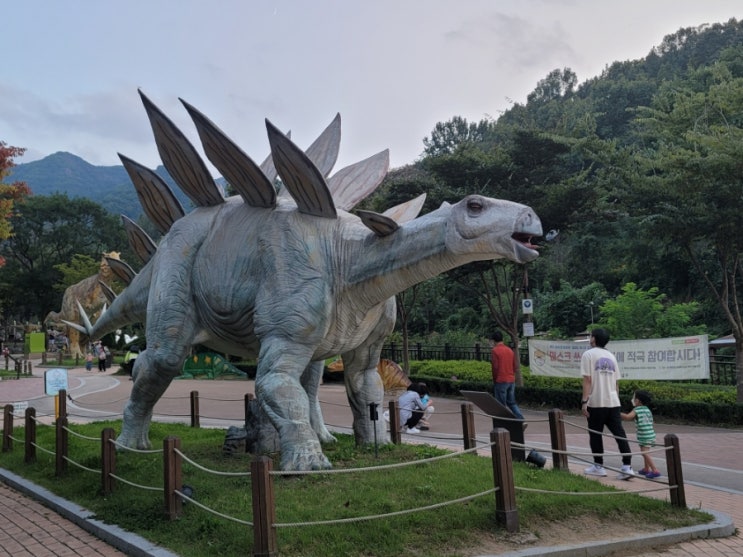 대구여행 - 고산골 공룡공원/ 움직이는 공룡모형 화석발굴...