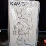 KAWS clean slate 피규어 분양