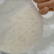 혹시 아직도 쌀 씻으실 때 손에 물 묻혀가며 쌀 씻으시나요? 이제는 쌀 씻는 도구를 이용해 보세요