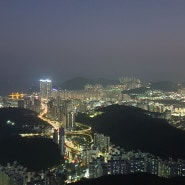 황령산은 부산 전체 야경을 보는 명소이자 광안리 불꽃축제 최고명당