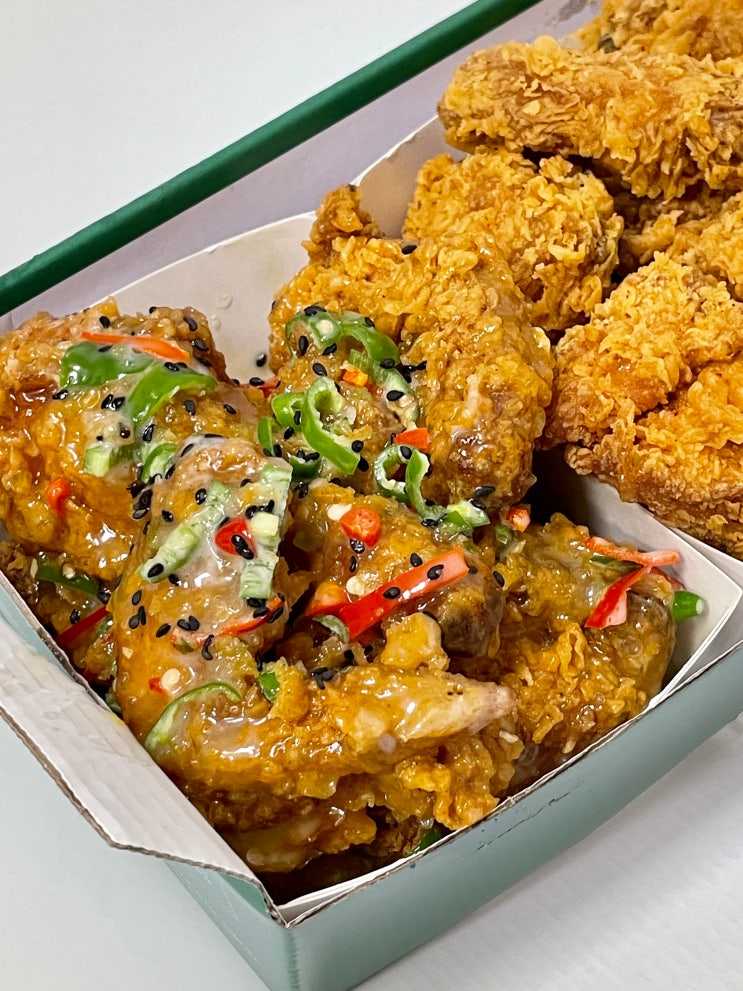 맵달 단짠 자담치킨 맵슐랭 반반 핫후라이드 가격 늦은후기 : 네이버 블로그