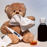 코막힘, 콧물, 재채기, 감기와 비슷하지만 다른 알레르기 비염 치료는 어떻게 하나요!