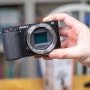 가벼운 미러리스 카메라 소니 ZV-E10 여행카메라 추천