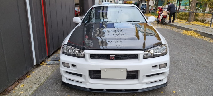 라온모터스 - 닛산 GT-R R34 복원 수리 작업 : 네이버 블로그