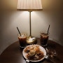 샤로수길 분위기 좋은 카페맛집 : 황홀경 메뉴판 및 베이직 크로플 후기