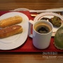 대전 송강동 카페 찬찬히에서 맛있는 에끌레어와 포근한 분위기 즐기기