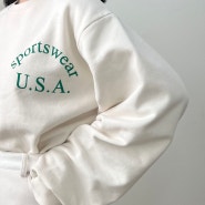 USA Sweatshirt, Fleece-lined Sweatshirt.