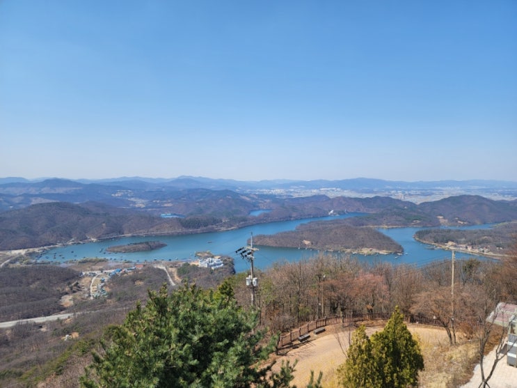 한반도지형전망공원- 화계절- 농다리- 이월서가- 산차이나