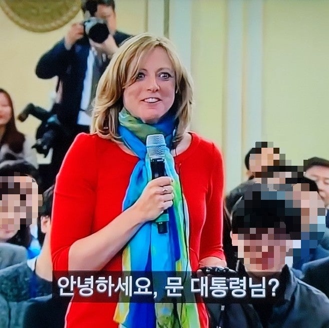 로라비커 Laura bicker 잘가요 BBC 한국특파원 : 네이버 블로그
