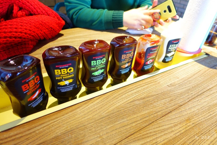 오스트리아 잘츠부르크 맛집:: 버거리스타 + 샤츠 콘디토라이 카페