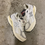 예쁘네 이거 New Balance 990v3 Sea Salt M990AL3