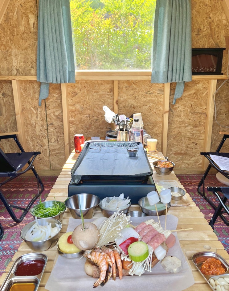 경산 캠핑식당 '산으로간캠프' 도심 속 고기 먹방 굽굽이