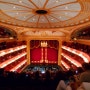 런던 최고의 왕립( 로얄) 오페라 하우스에 삼손과 데릴라 공연 보러 갔어요