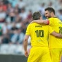 유럽 축구리그의 레전드들이 루마니아로 총출동한 아드리안 무투의 은퇴경기