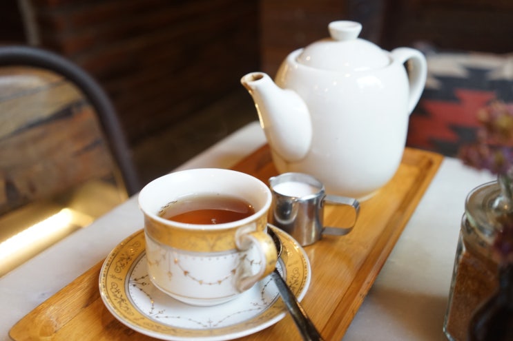 발리 여행 스미냑 힙한 카페 리볼버 에스프레소 Revolver Espresso