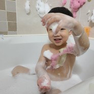새로워진 함소아 플레이 컬러 버블 거품목욕 즐기자