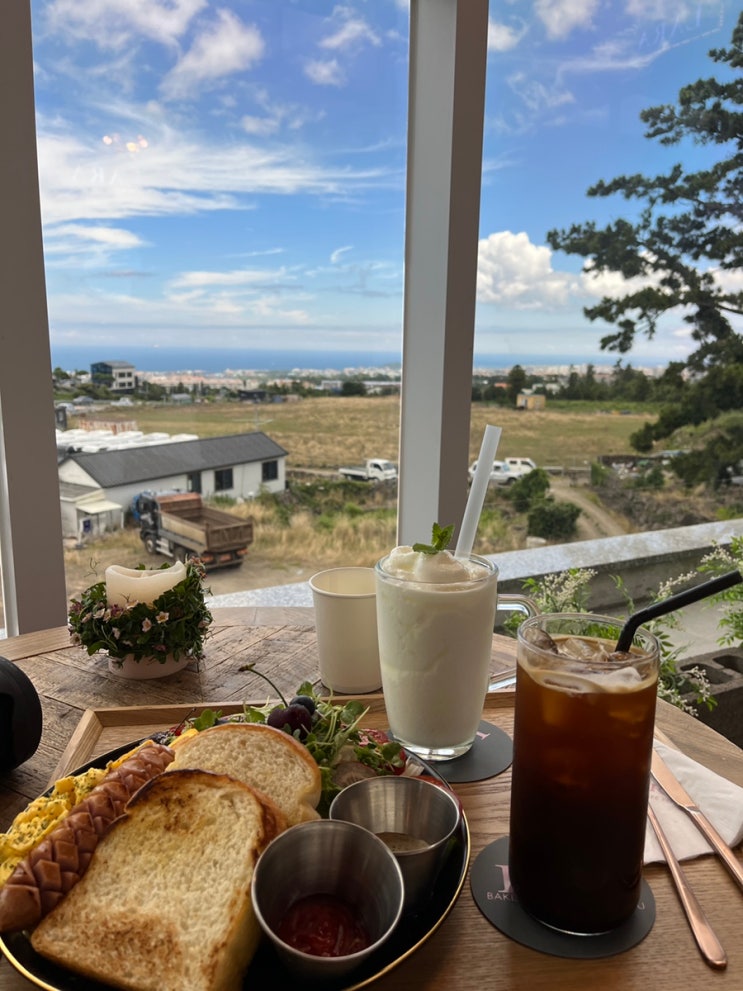 [제주 애월 카페]바다가 보이는 브런치 맛집, 라라카페