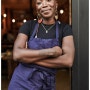 파리를 베이스로 아프리카식 비건 요리를 선보이고 있는 - Chef. Gloria Kabe