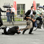 [속보]7월 8일, 오전 11시 반쯤, 연설중이던 아베 전 총리 총에맞아 심폐정지 상태