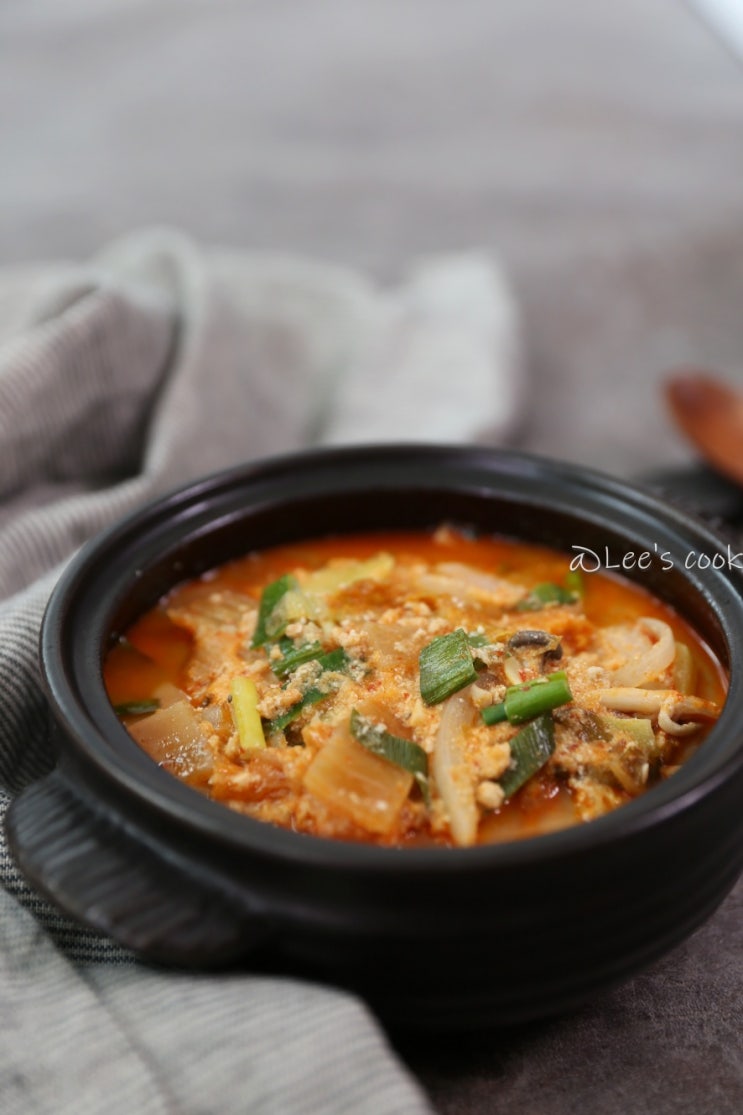 콩비지찌개 만드는 법 돼지고기 김치비지찌개 비벼먹기 좋아요. : 네이버 블로그