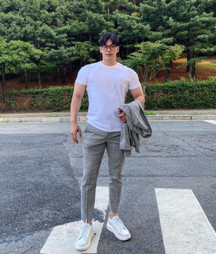 여름에는 머슬핏 반팔 티셔츠를 입으셔야죠! 맥커스 머슬핏 2022버전 : 네이버 블로그
