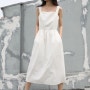 THE CLASSIC WHITE SUMMER DRESS