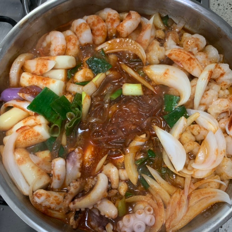 [전설낙곱새] 낙곱새 밀키트로 한끼 식사 해결_낙곱새로 시작해서 볶음밥으로 끝내기 : 네이버 블로그