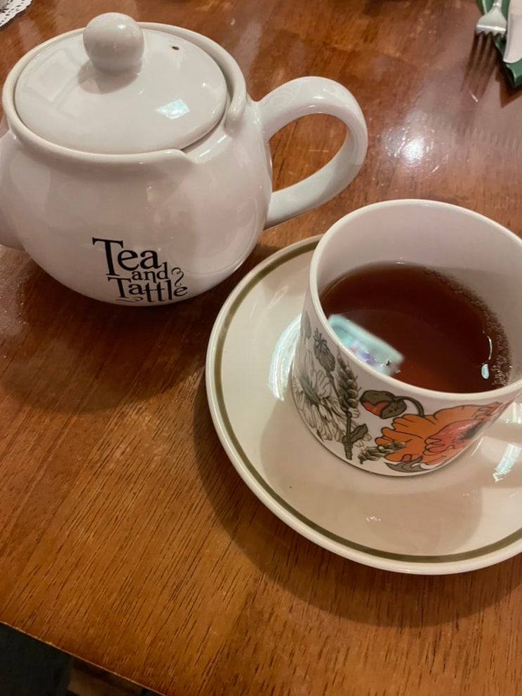 나의 유럽 / 런던 카페 작은 찻집, 티앤태틀 (Tea and Tattle) : 네이버 블로그