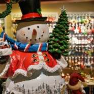 보케리아 시장, 크리스마스선물가게, 파리스룩 매장